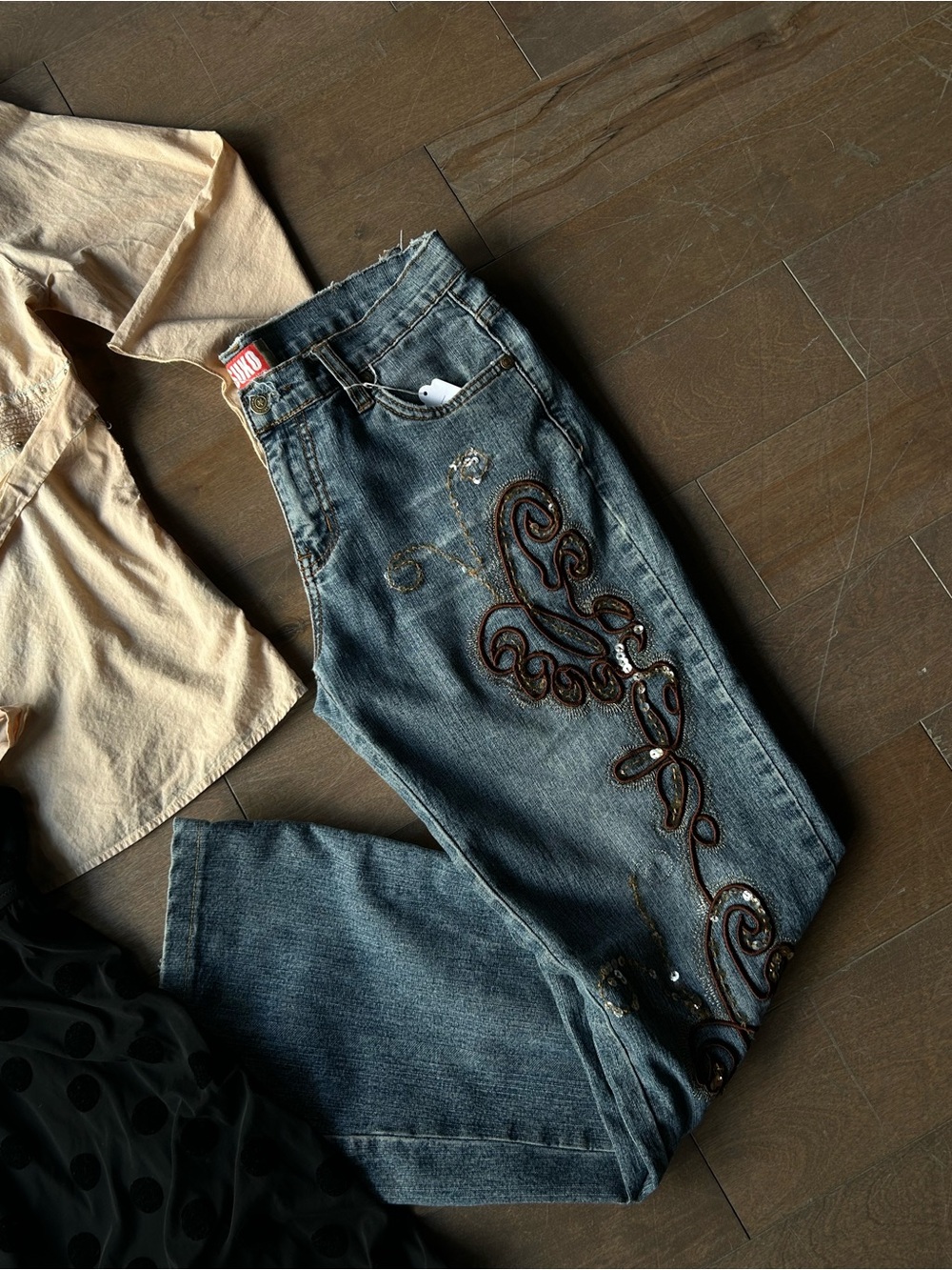 Embroidered Dark Blue Women’s Jeans